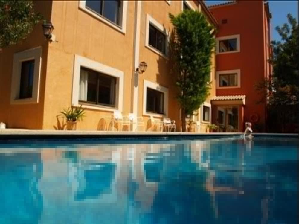 فندق سا كوما بانيالبوفير المرافق الصورة